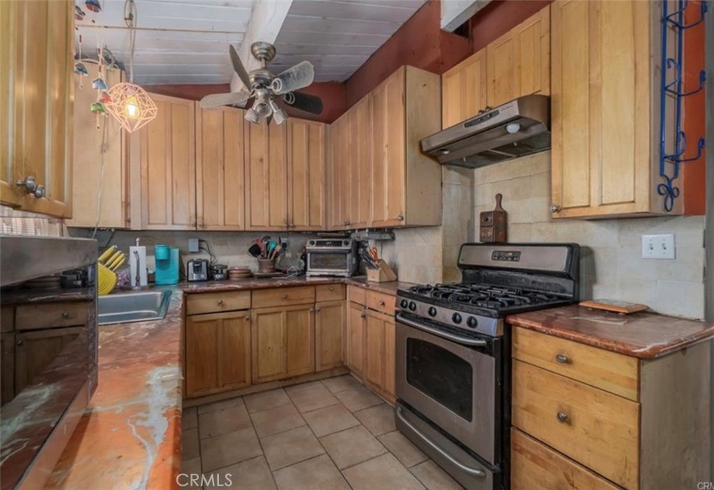 4369 Lakeview Ter, Lucerne, CA 95458