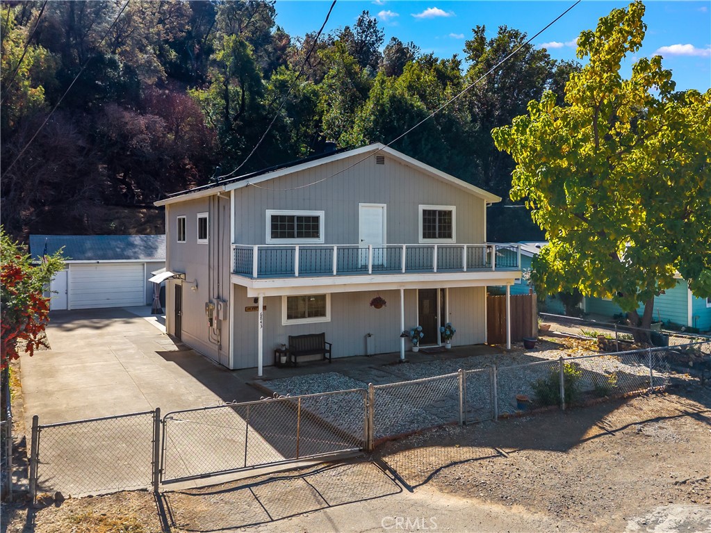 6843 Rosemont Dr, Lucerne, CA 95458