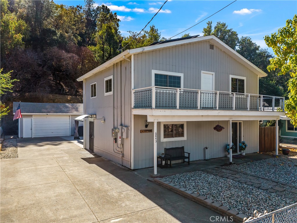 6843 Rosemont Dr, Lucerne, CA 95458