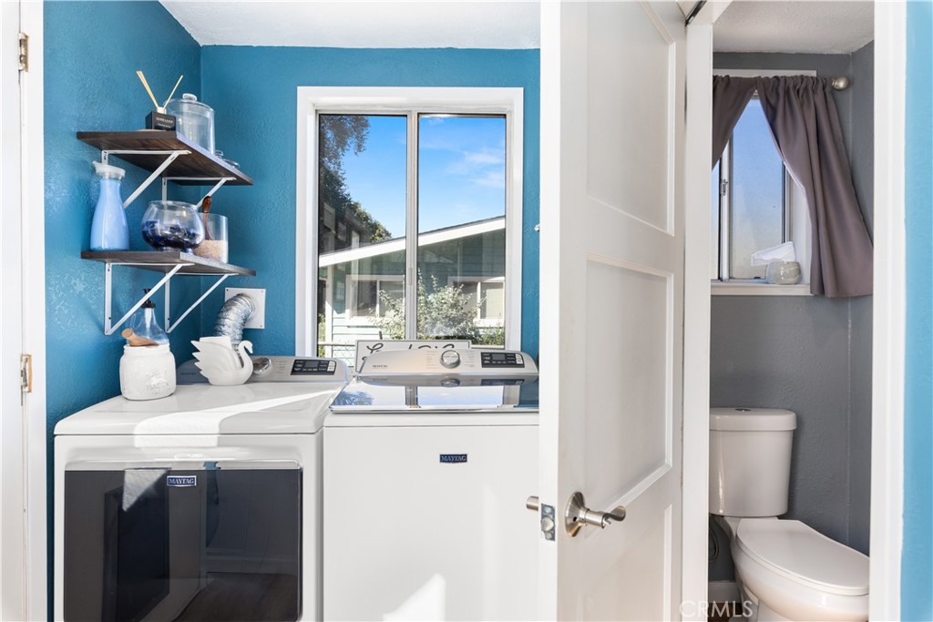 6843 Rosemont Dr, Lucerne, CA 95458