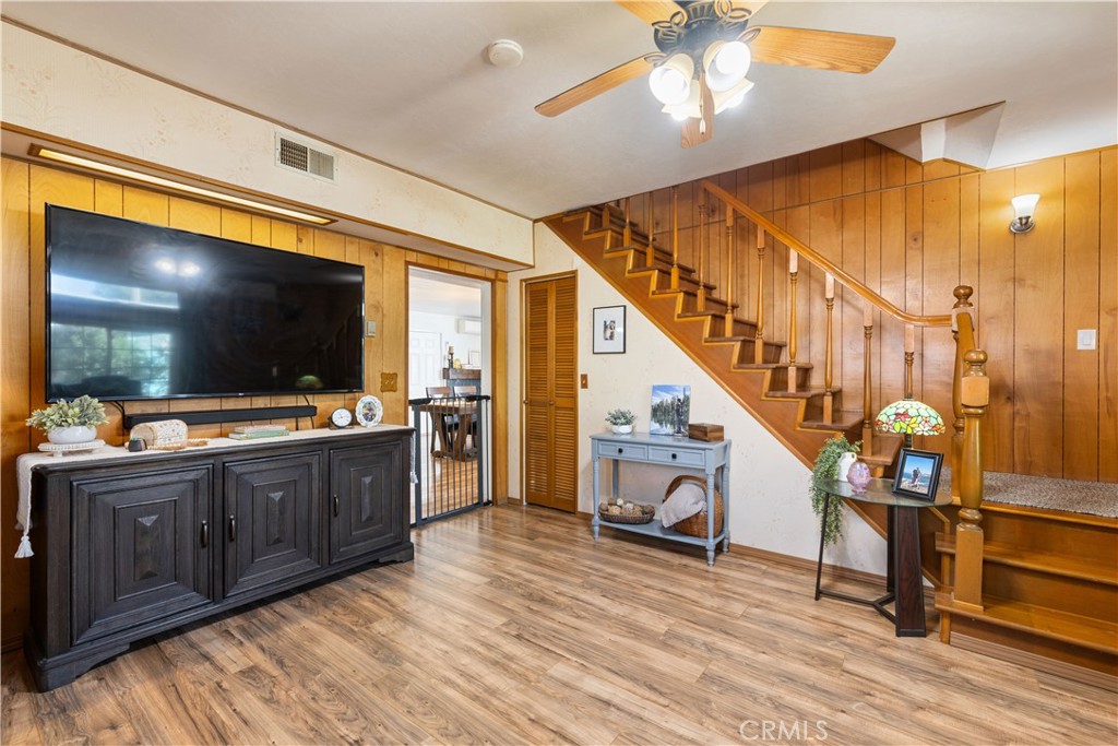 6843 Rosemont Dr, Lucerne, CA 95458