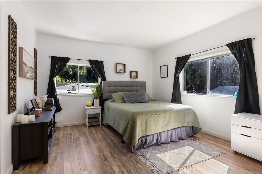 6843 Rosemont Dr, Lucerne, CA 95458