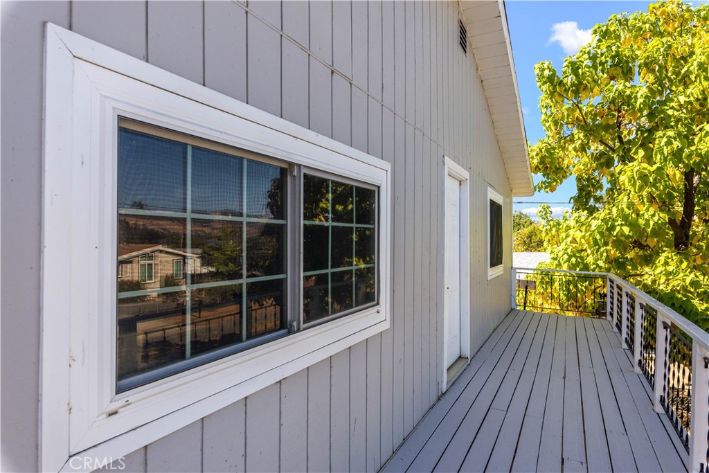 6843 Rosemont Dr, Lucerne, CA 95458