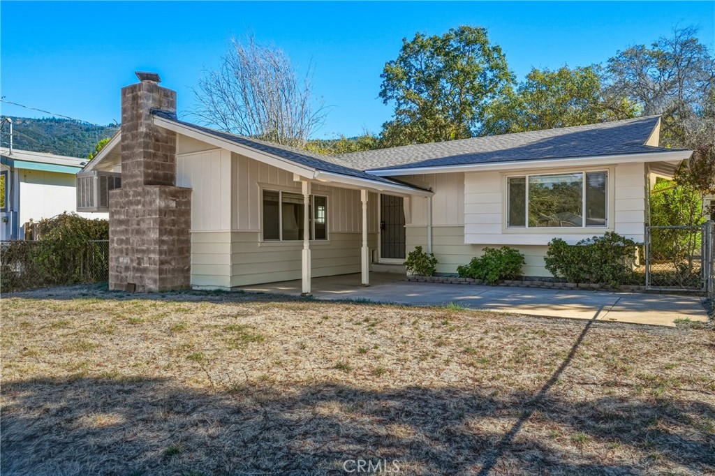 4262 Country Club, Lucerne, CA 95458