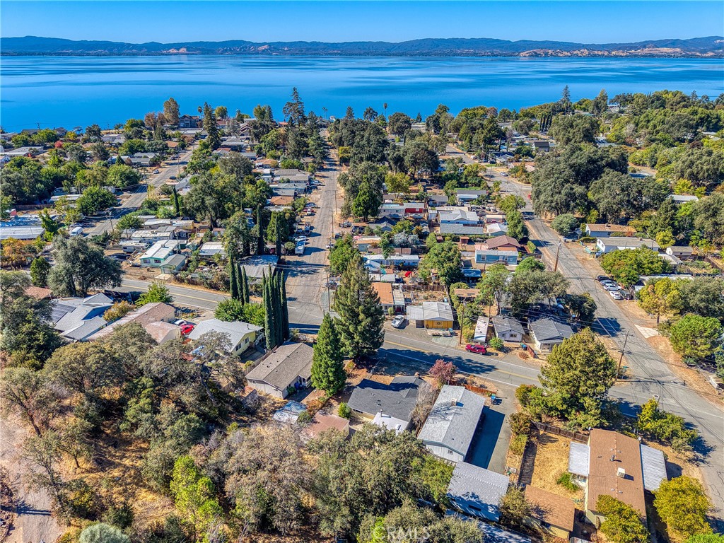 4262 Country Club, Lucerne, CA 95458