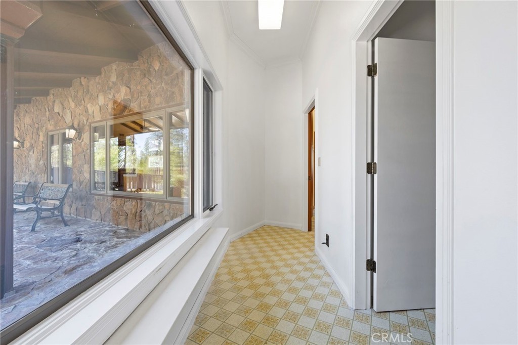 10379 Mcmahon Rd, Coulterville, CA 95311