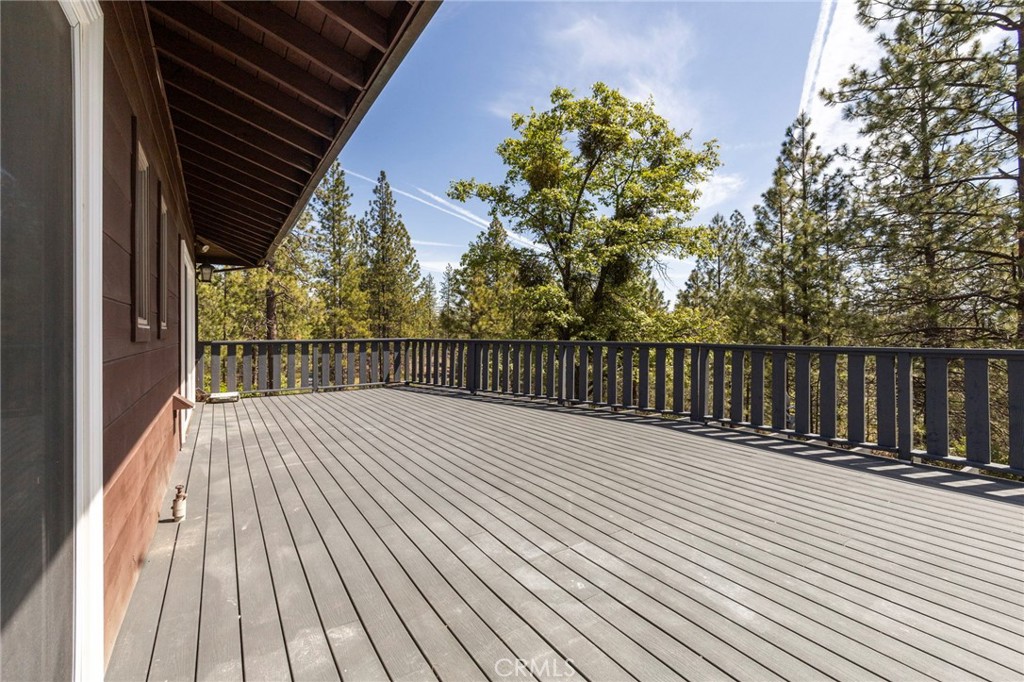 10379 Mcmahon Rd, Coulterville, CA 95311