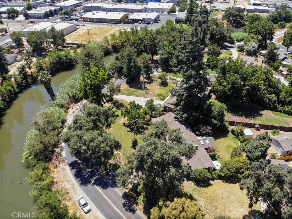 1539 W North Bear Creek Dr, Merced, CA 95348