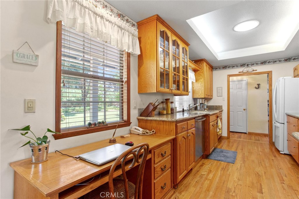 1539 W North Bear Creek Dr, Merced, CA 95348