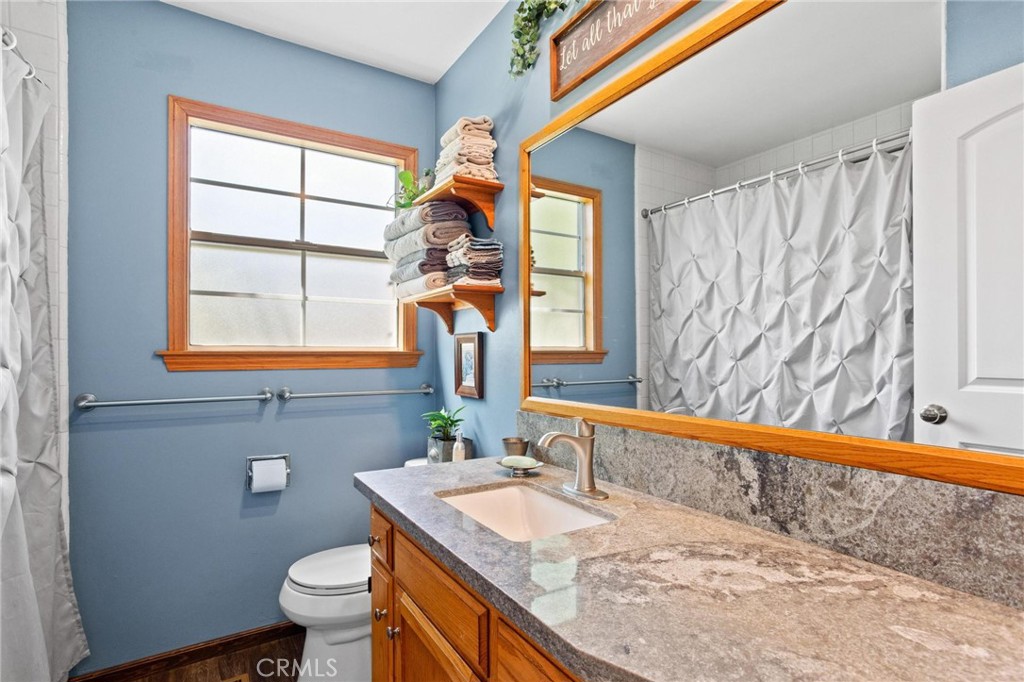 1539 W North Bear Creek Dr, Merced, CA 95348