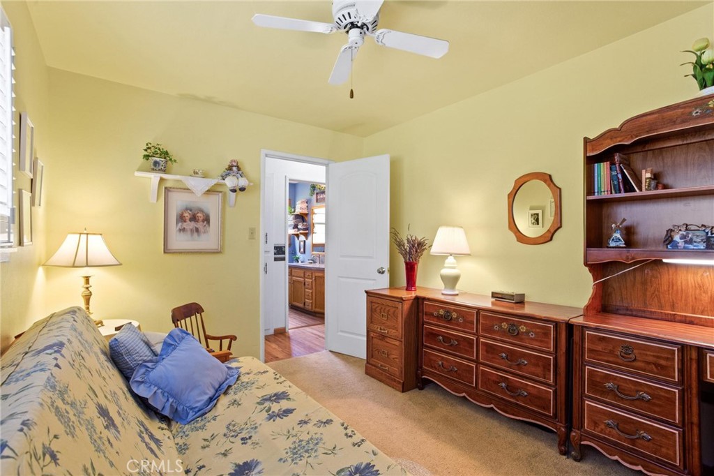 1539 W North Bear Creek Dr, Merced, CA 95348
