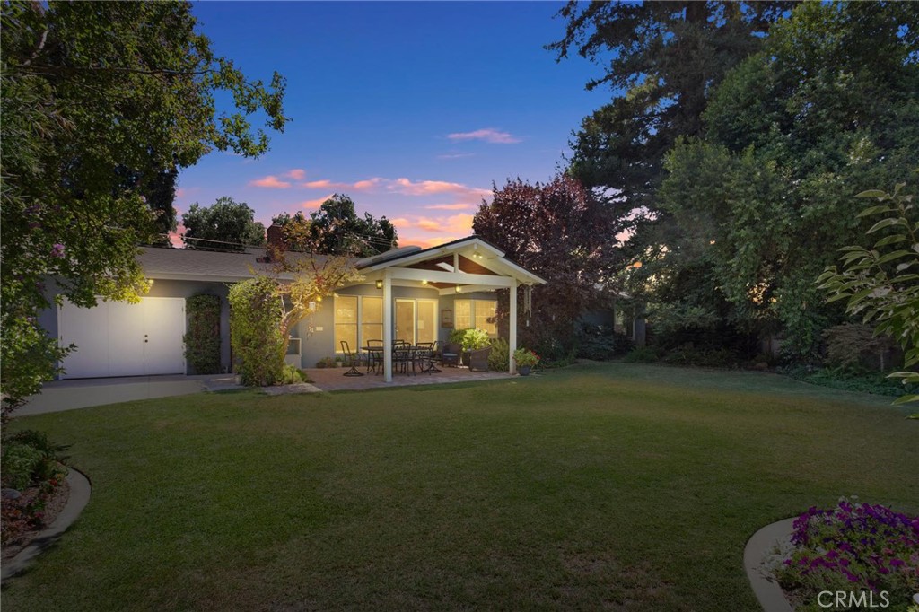 1539 W North Bear Creek Dr, Merced, CA 95348