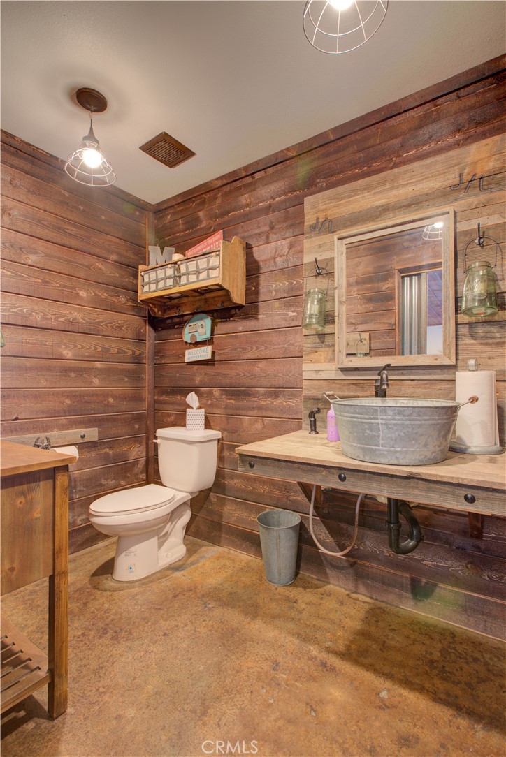 2350 Old Highway, Catheys Valley, CA 95306