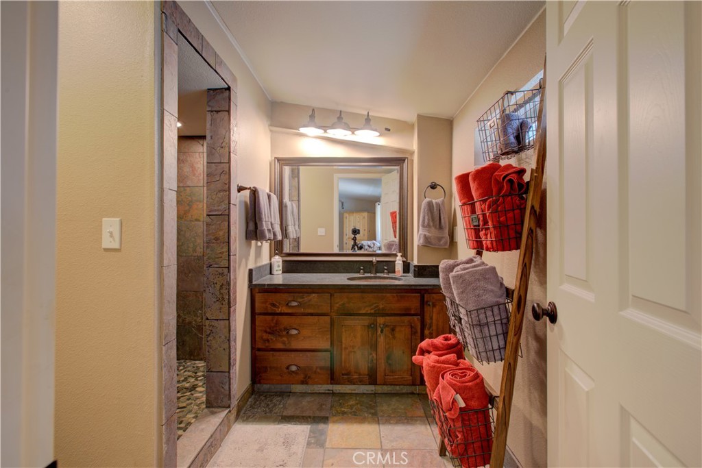 2350 Old Highway, Catheys Valley, CA 95306