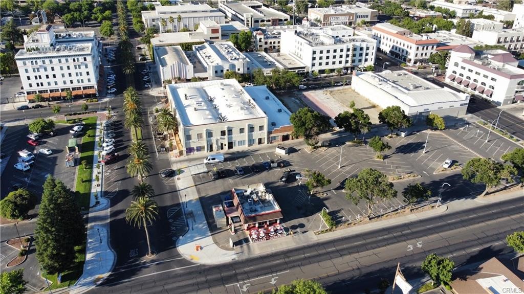 661 W 16th St, Merced, CA 95340