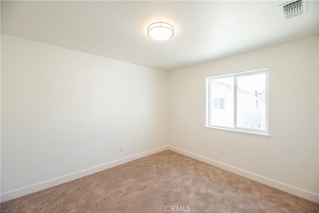 184 Montage Dr, Merced, CA 95348