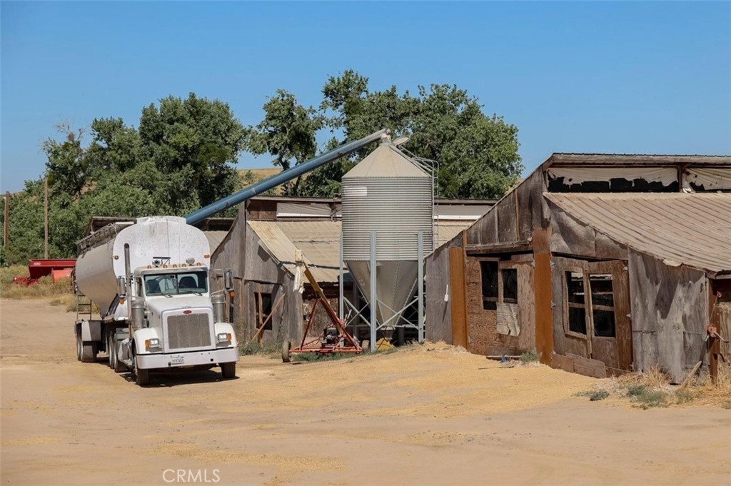 17164 Keyes Rd, Snelling, CA 95369