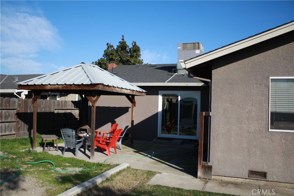 8139 Winfield Dr, Hilmar, CA 95324