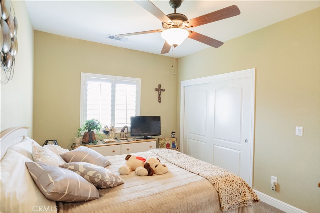 6839 Mercedes Ave, Winton, CA 95388