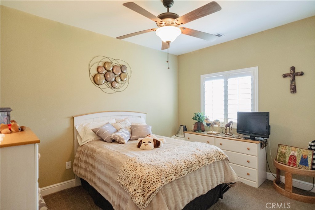 6839 Mercedes Ave, Winton, CA 95388