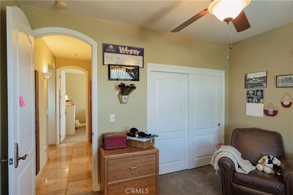 6839 Mercedes Ave, Winton, CA 95388