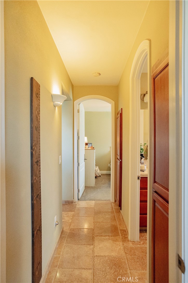 6839 Mercedes Ave, Winton, CA 95388