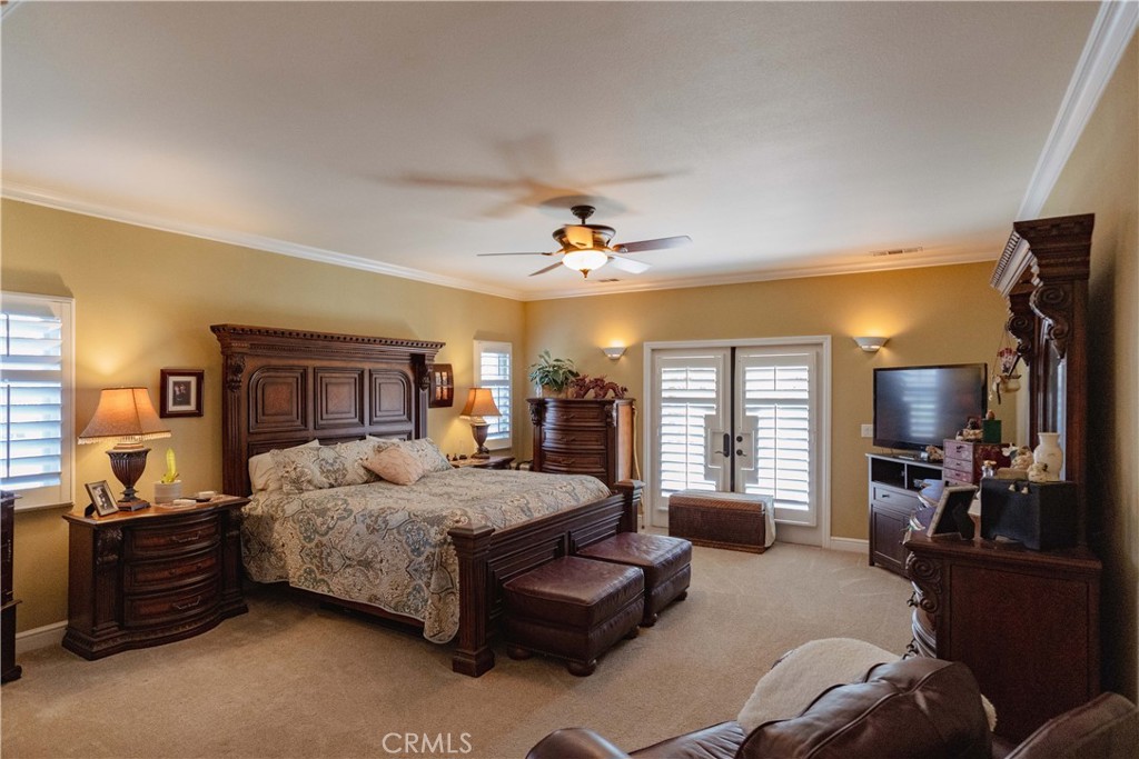 6839 Mercedes Ave, Winton, CA 95388