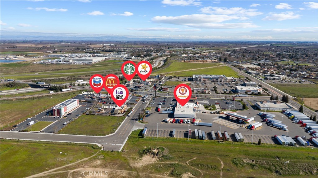 14127 Vinewood Ave, Livingston, CA 95334