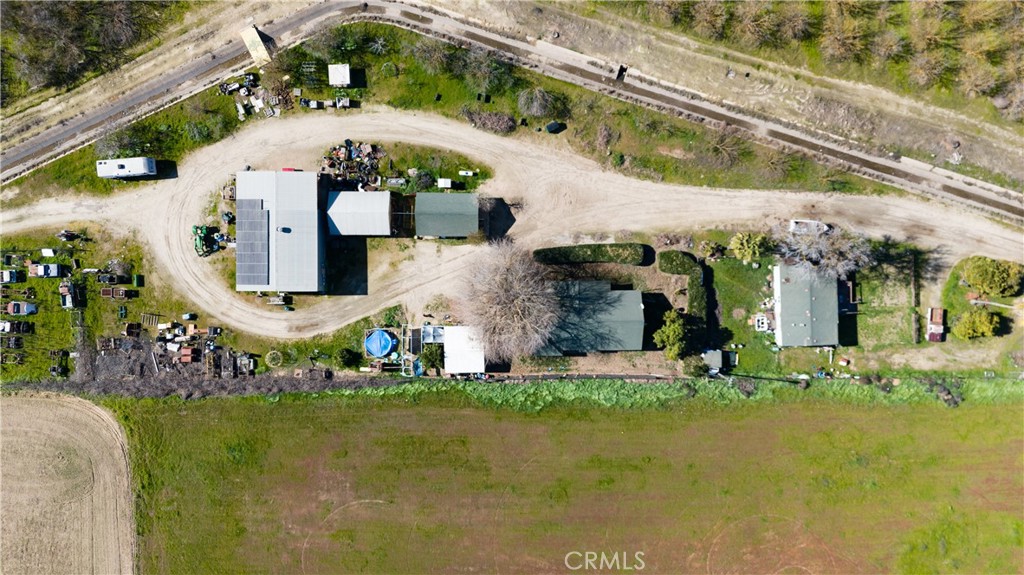 14127 Vinewood Ave, Livingston, CA 95334