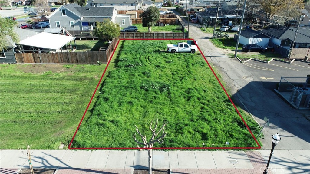 12716 Bentley St, Waterford, CA 95386