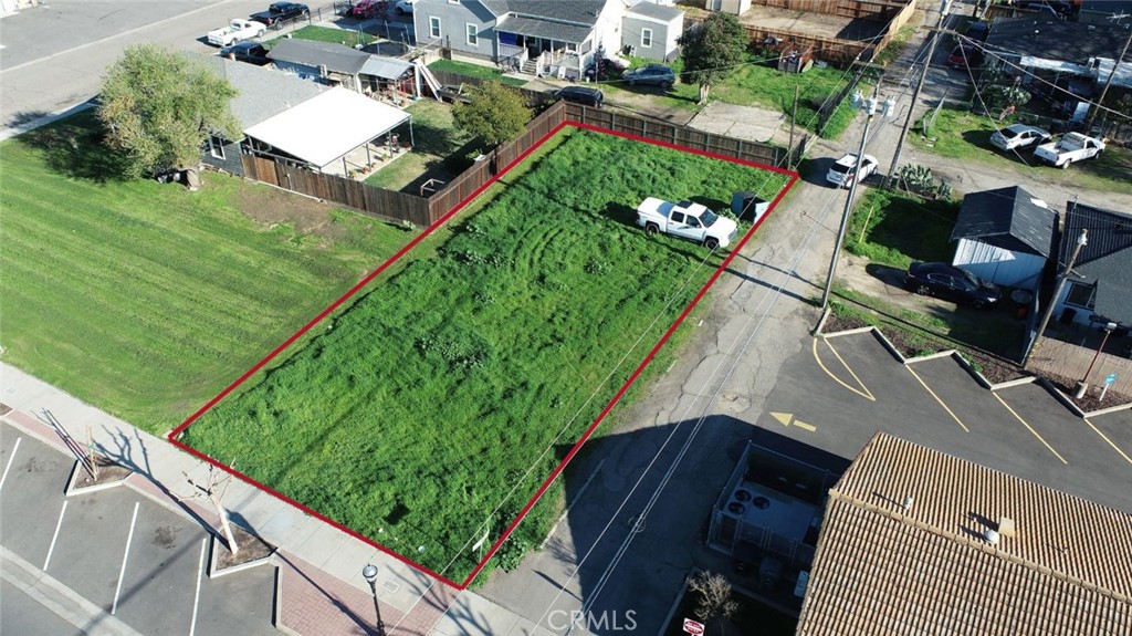 12716 Bentley St, Waterford, CA 95386