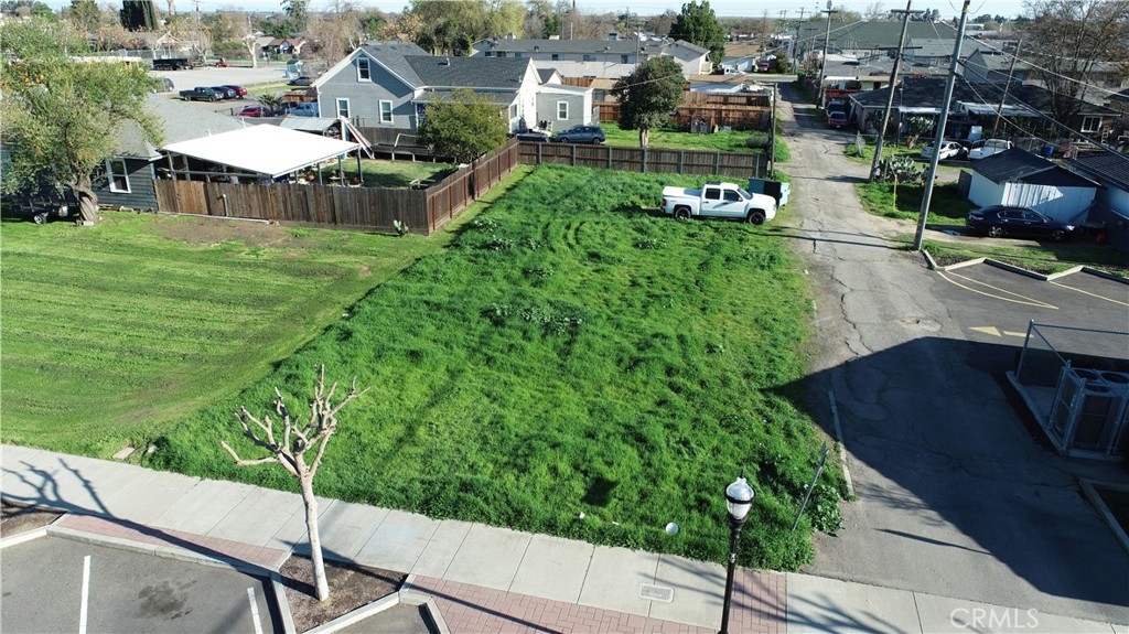 12716 Bentley St, Waterford, CA 95386