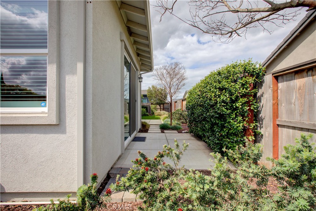 2791 E Tuolumne Rd, Turlock, CA 95382