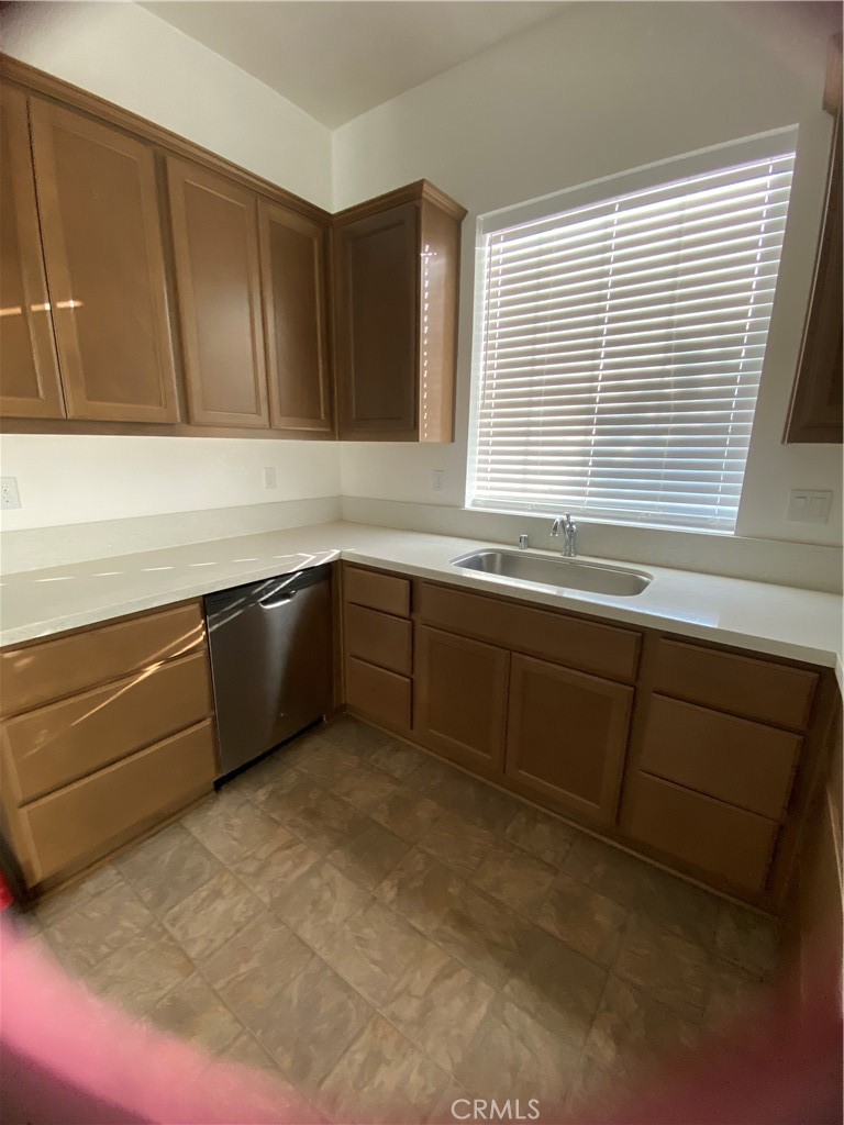 12356 Rose Way, Waterford, CA 95386