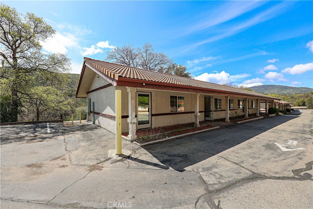 5320 N State Highway 49, Mariposa, CA 95338