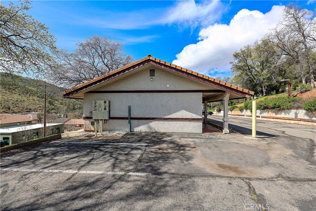 5320 N State Highway 49, Mariposa, CA 95338