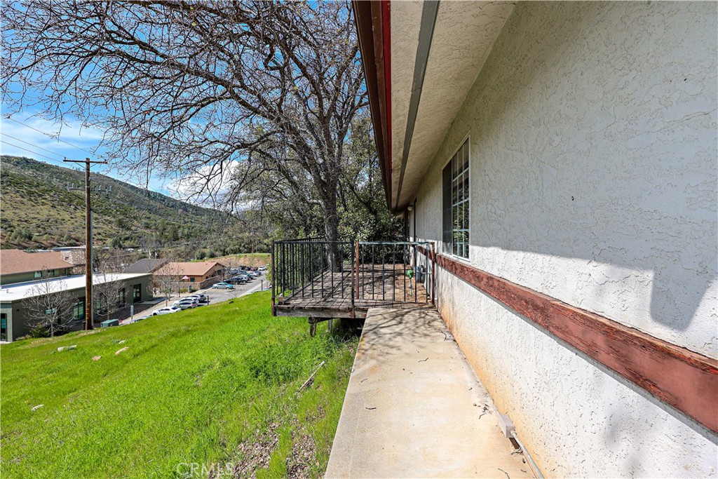 5320 N State Highway 49, Mariposa, CA 95338