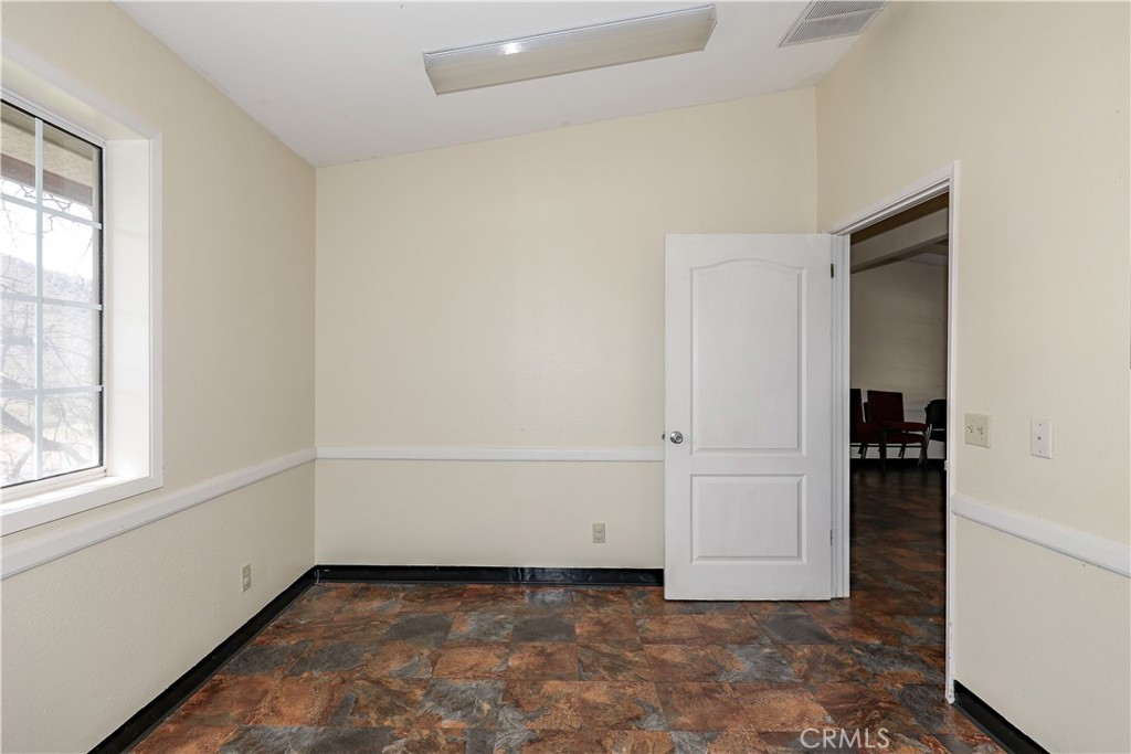 5320 N State Highway 49, Mariposa, CA 95338