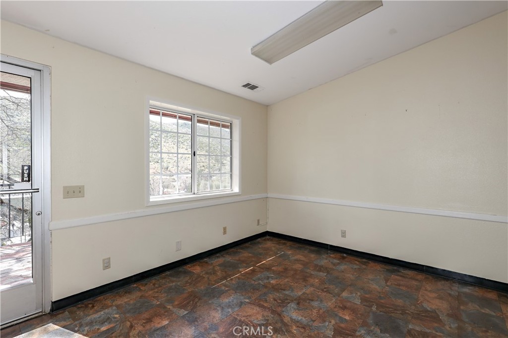 5320 N State Highway 49, Mariposa, CA 95338