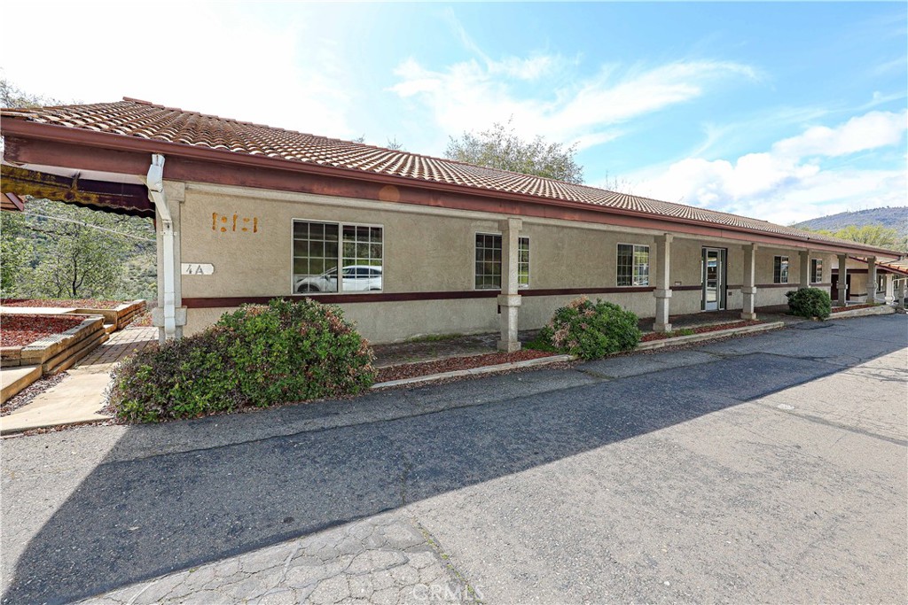 5320 N State Highway 49, Mariposa, CA 95338