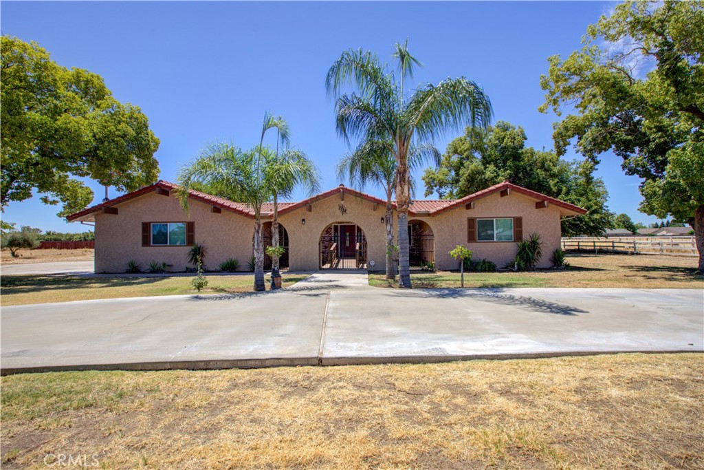 2540 E Childs Ave, Merced, CA 95341