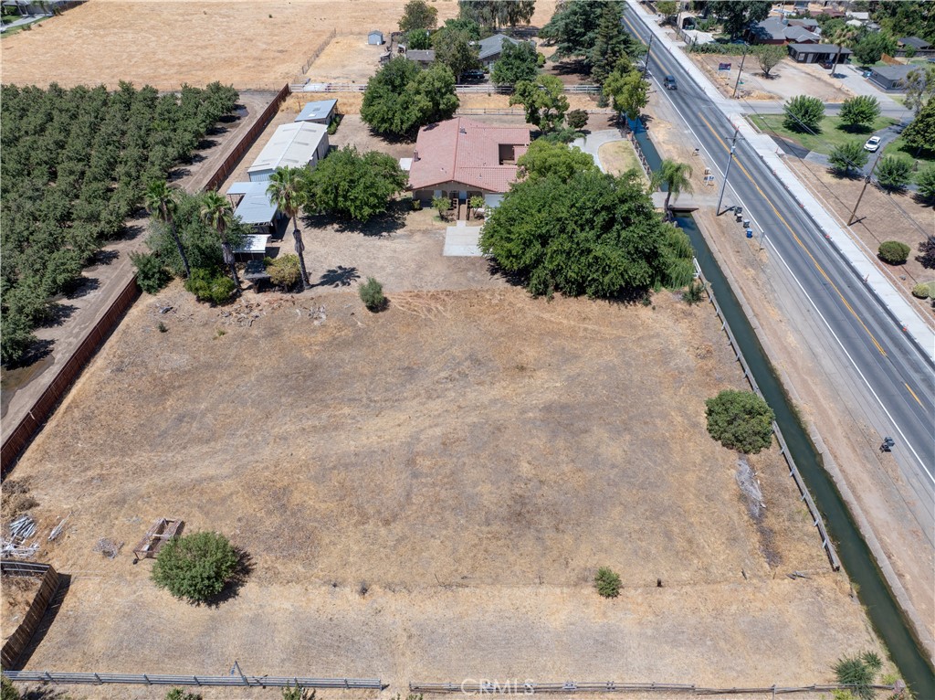 2540 E Childs Ave, Merced, CA 95341