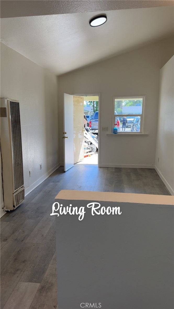 121 W 25th St, Merced, CA 95340