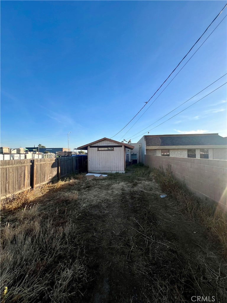 927 N St, Firebaugh, CA 93622