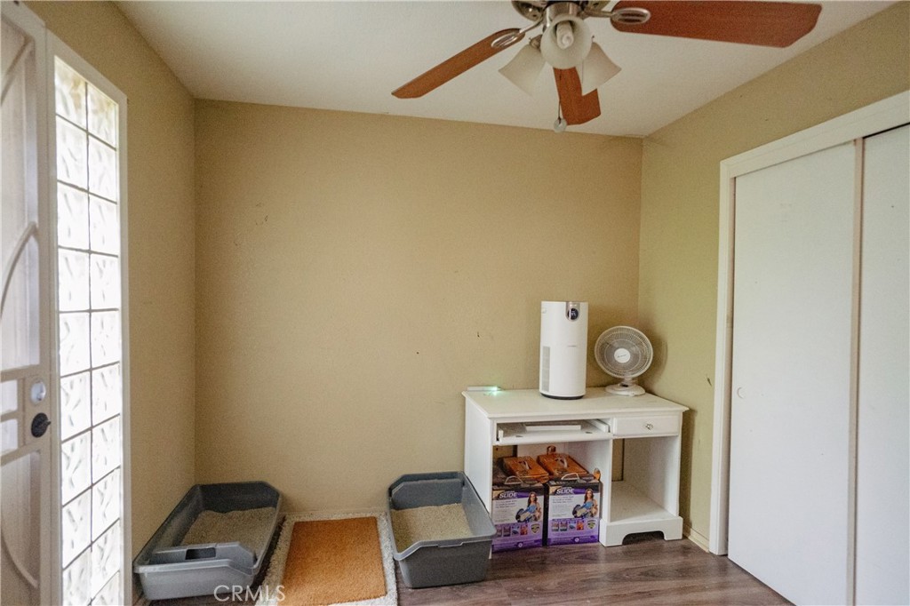 1070 E 23rd St, Merced, CA 95340