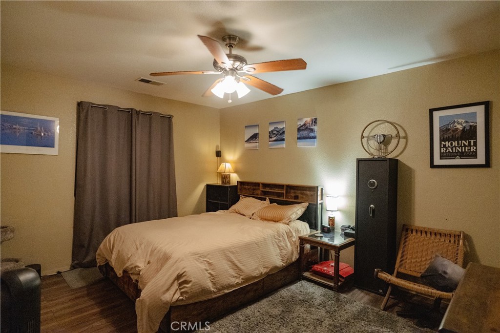 1070 E 23rd St, Merced, CA 95340