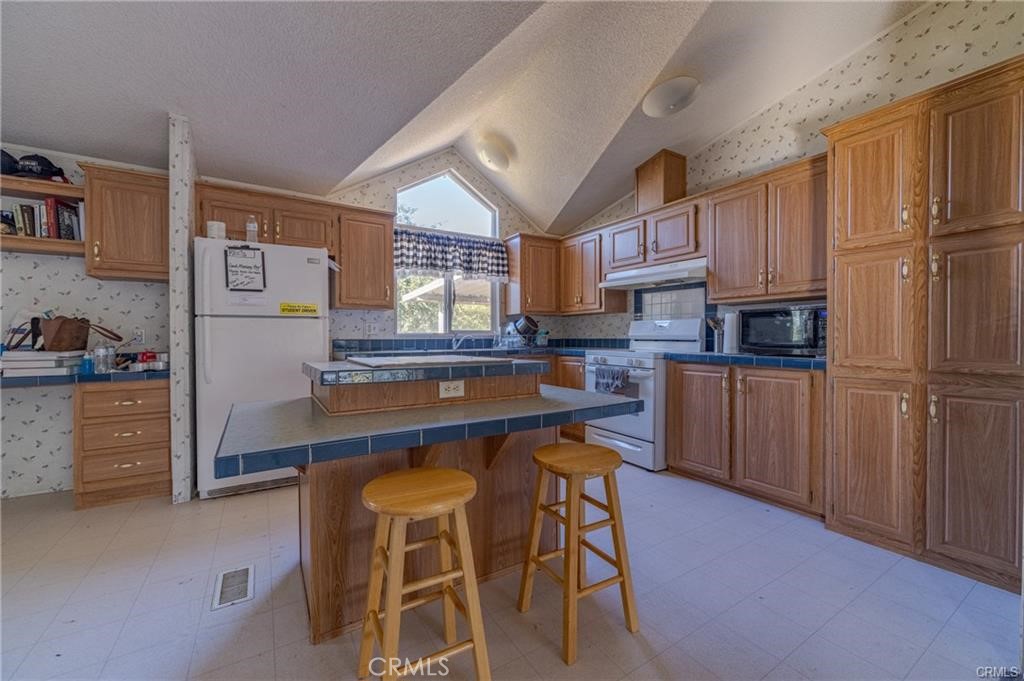 4000 Mariposa Way, Merced, CA 95341