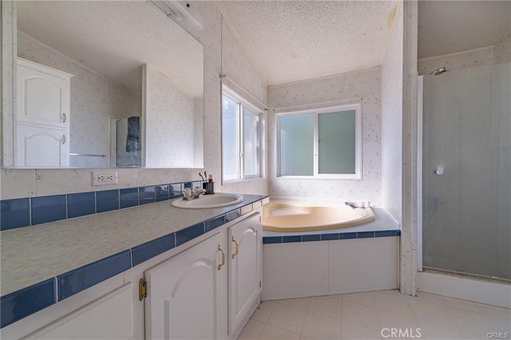 4000 Mariposa Way, Merced, CA 95341