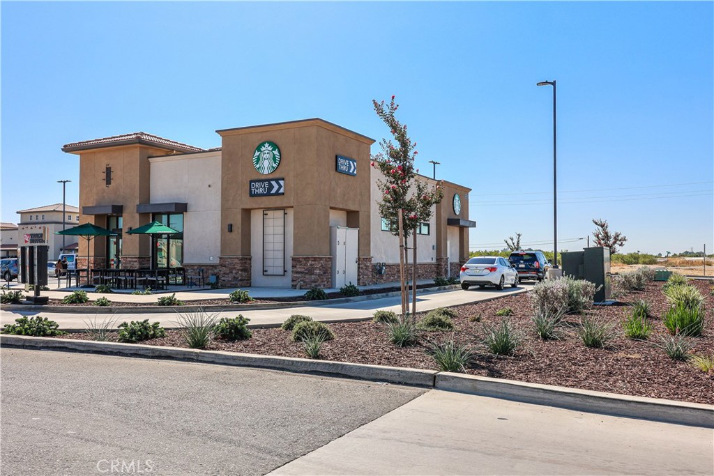 0 1/2 Henry St, Merced, CA 95341