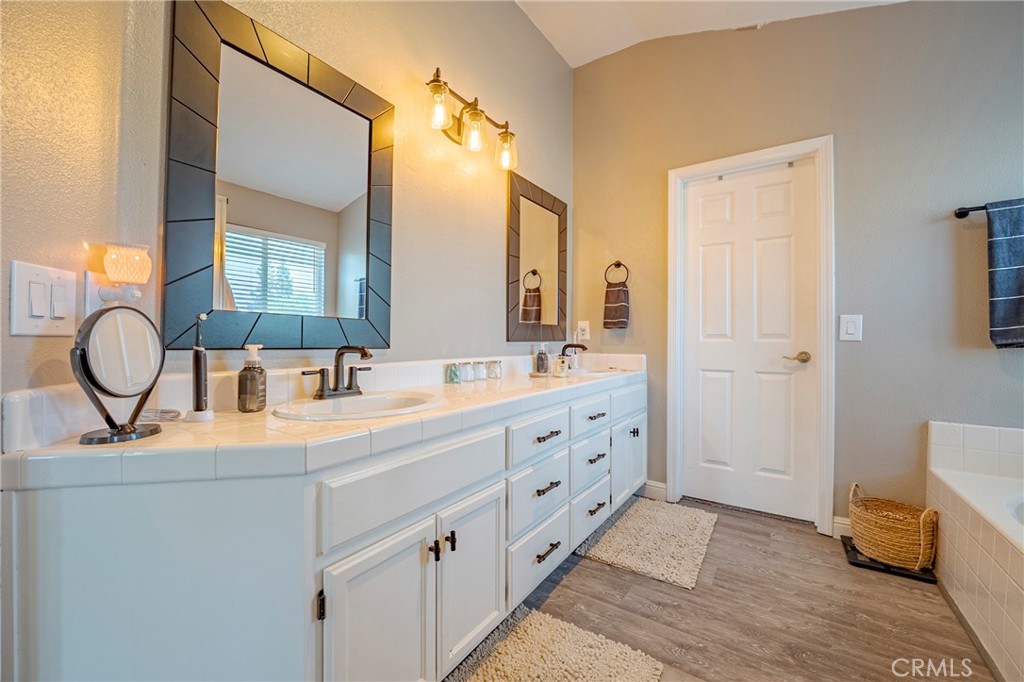 1833 La Quinta Ct, Merced, CA 95340